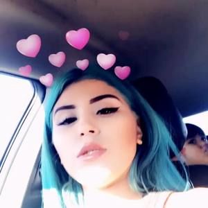 Meet your Posher, Violet